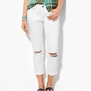 American Eagle Outfitters Boy Crop Distressed 00